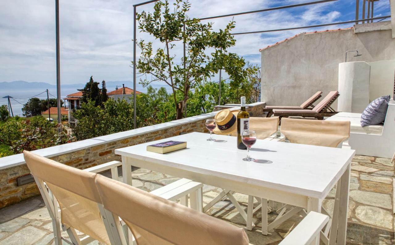 Villa Lemonia Glossa Exterior photo